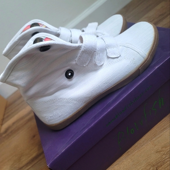 Blowfish Horton Booties - Picture 5 of 6